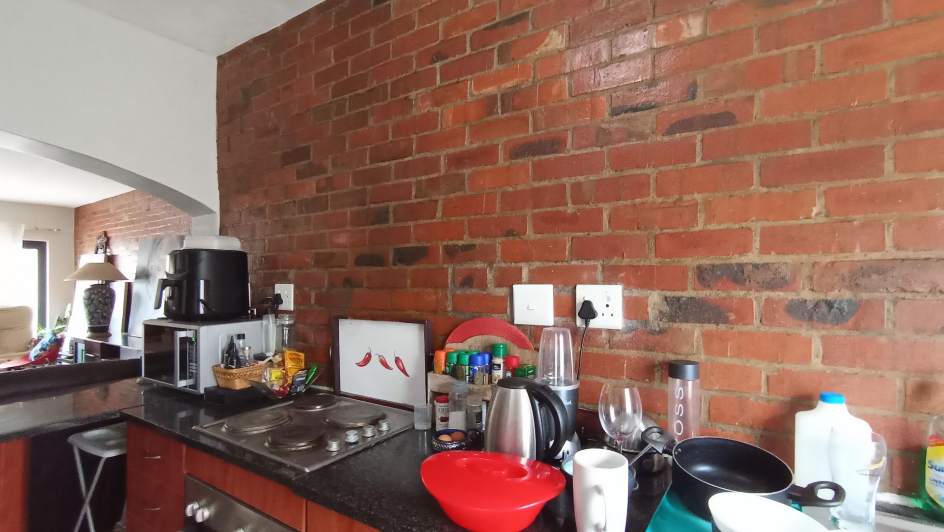 Kitchen - 11 square meters of property in Auckland Park