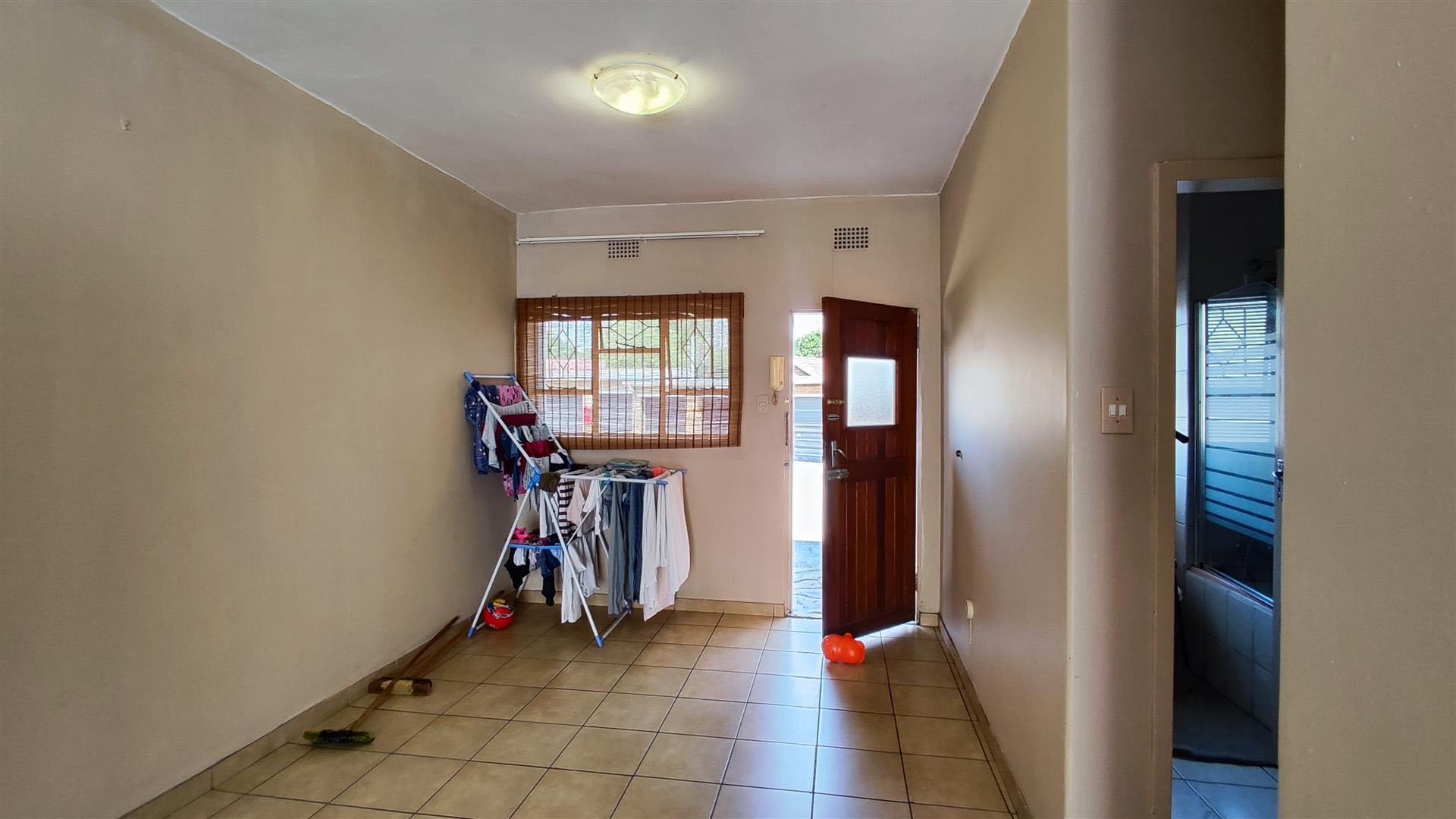 Spaces - 11 square meters of property in Kempton Park