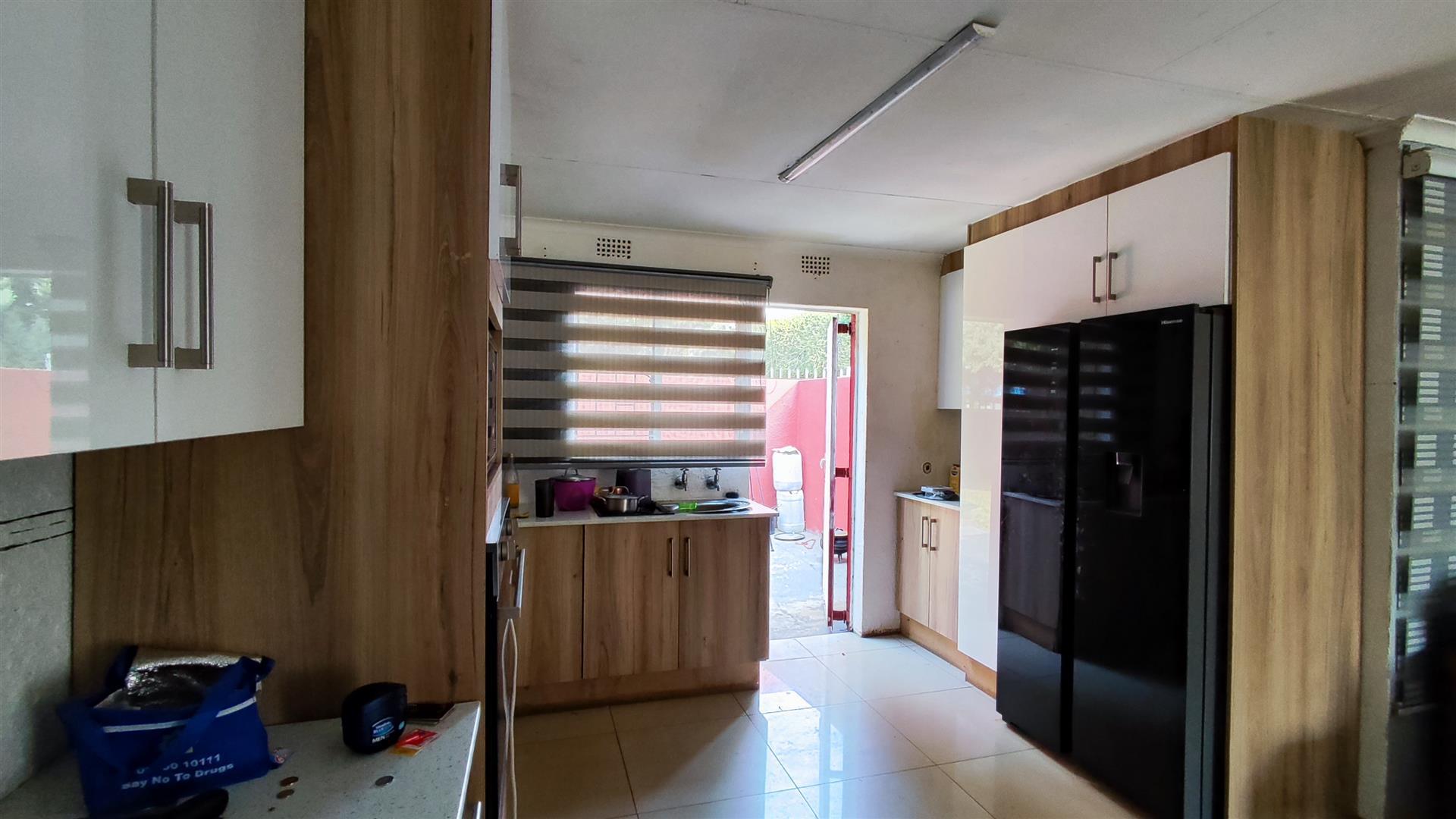Kitchen - 19 square meters of property in Brakpan