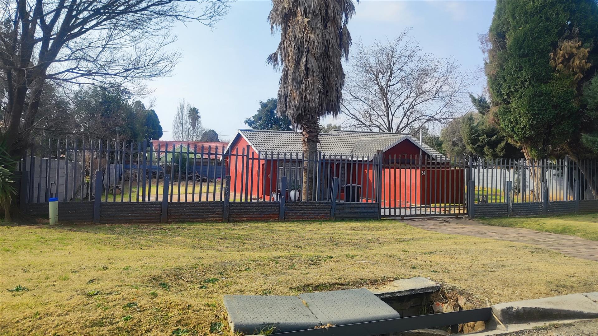 Front View of property in Brakpan