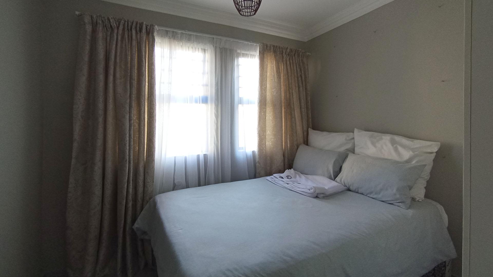 Bed Room 2 of property in Montana