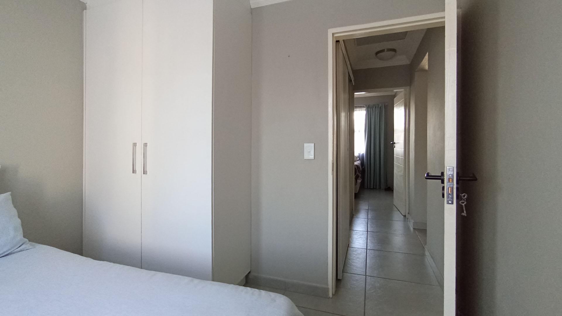 Bed Room 2 of property in Montana