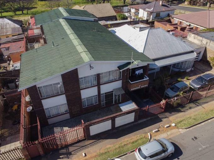 2 Bedroom Apartment to Rent in Rosettenville - Property to rent - MR688442