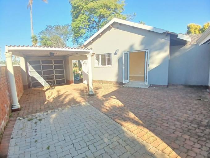 1 Bedroom Apartment to Rent in Hillcrest - KZN - Property to rent - MR688445