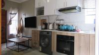 Kitchen - 9 square meters of property in South Hills