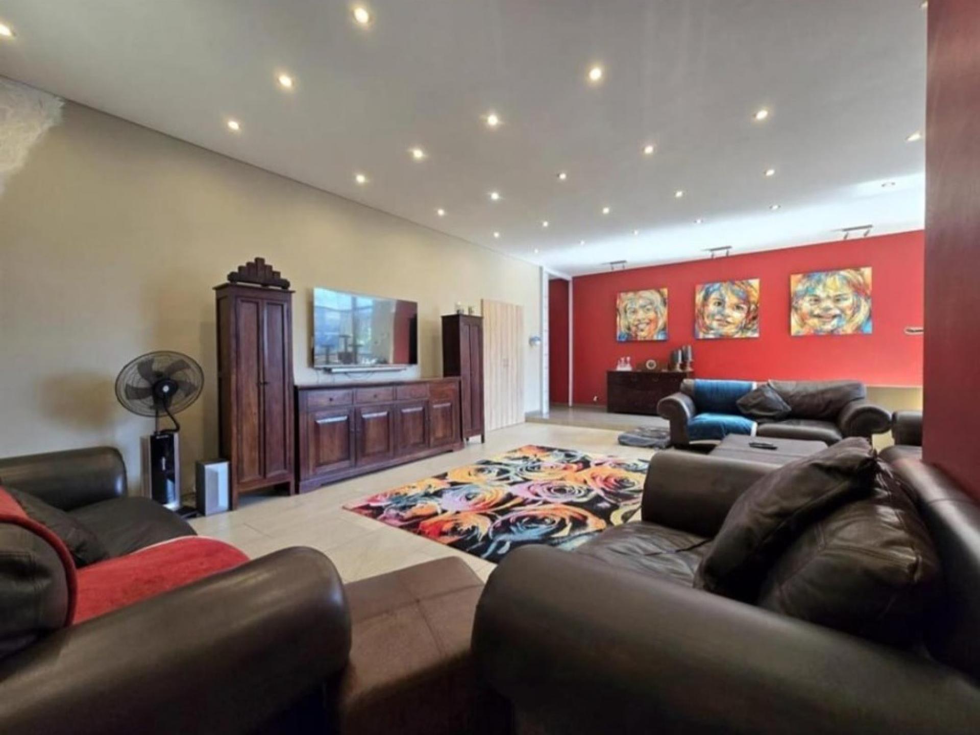  of property in Randhart