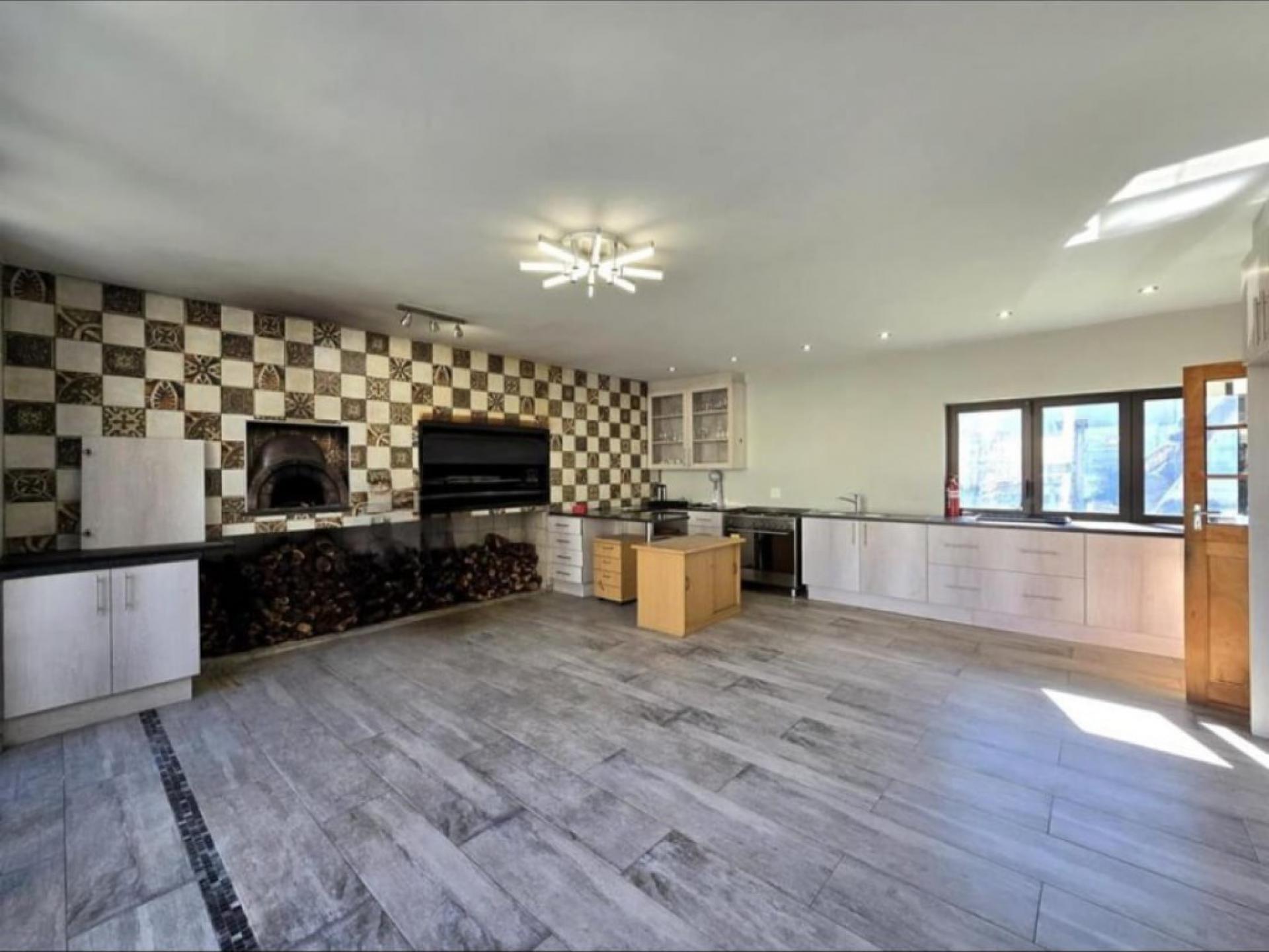  of property in Randhart