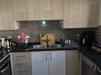  of property in Glenvista
