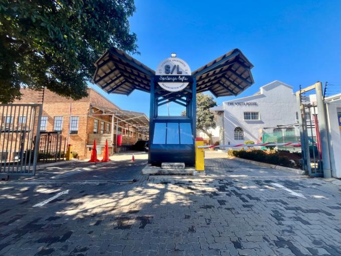 1 Bedroom Apartment for Sale For Sale in Braamfontein Werf - MR688501