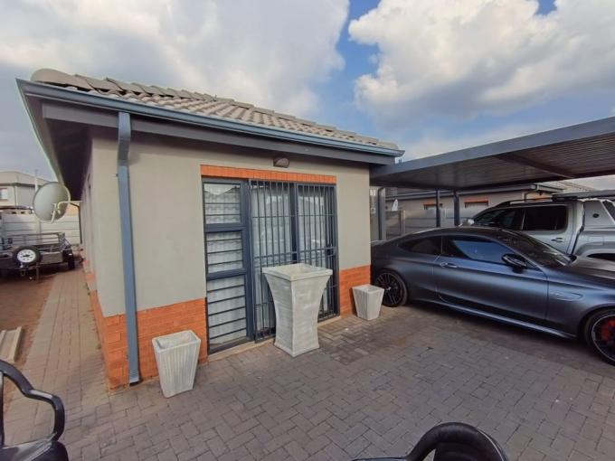 3 Bedroom House to Rent in Albertsdal - Property to rent - MR688502