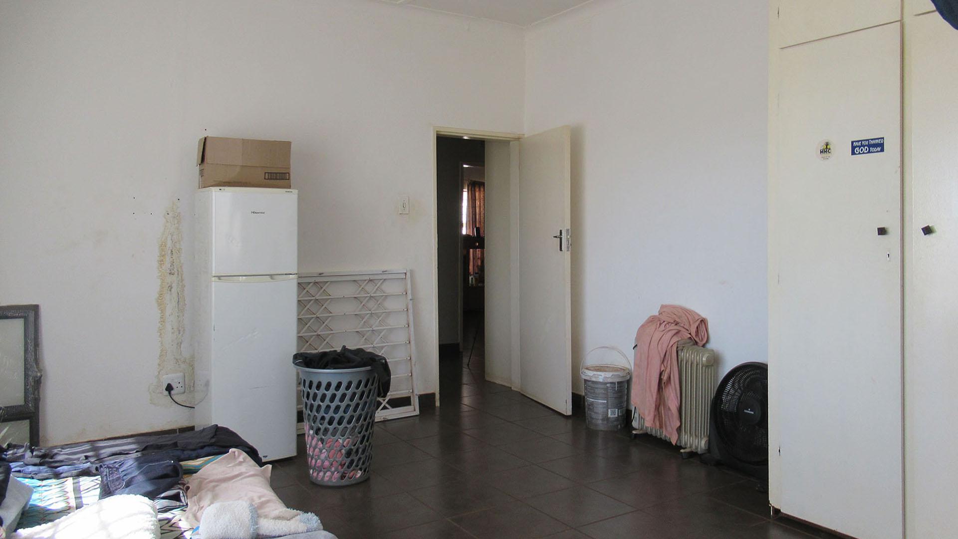 Bed Room 3 - 23 square meters of property in Wolfelea AH