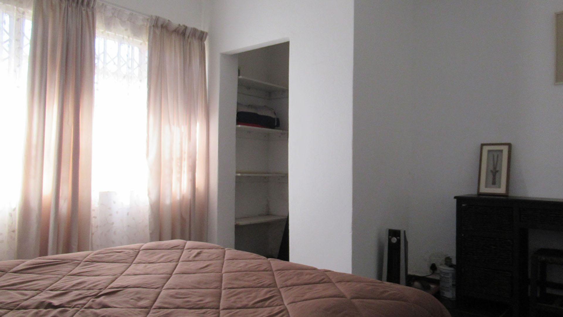 Bed Room 5+ - 81 square meters of property in Wolfelea AH