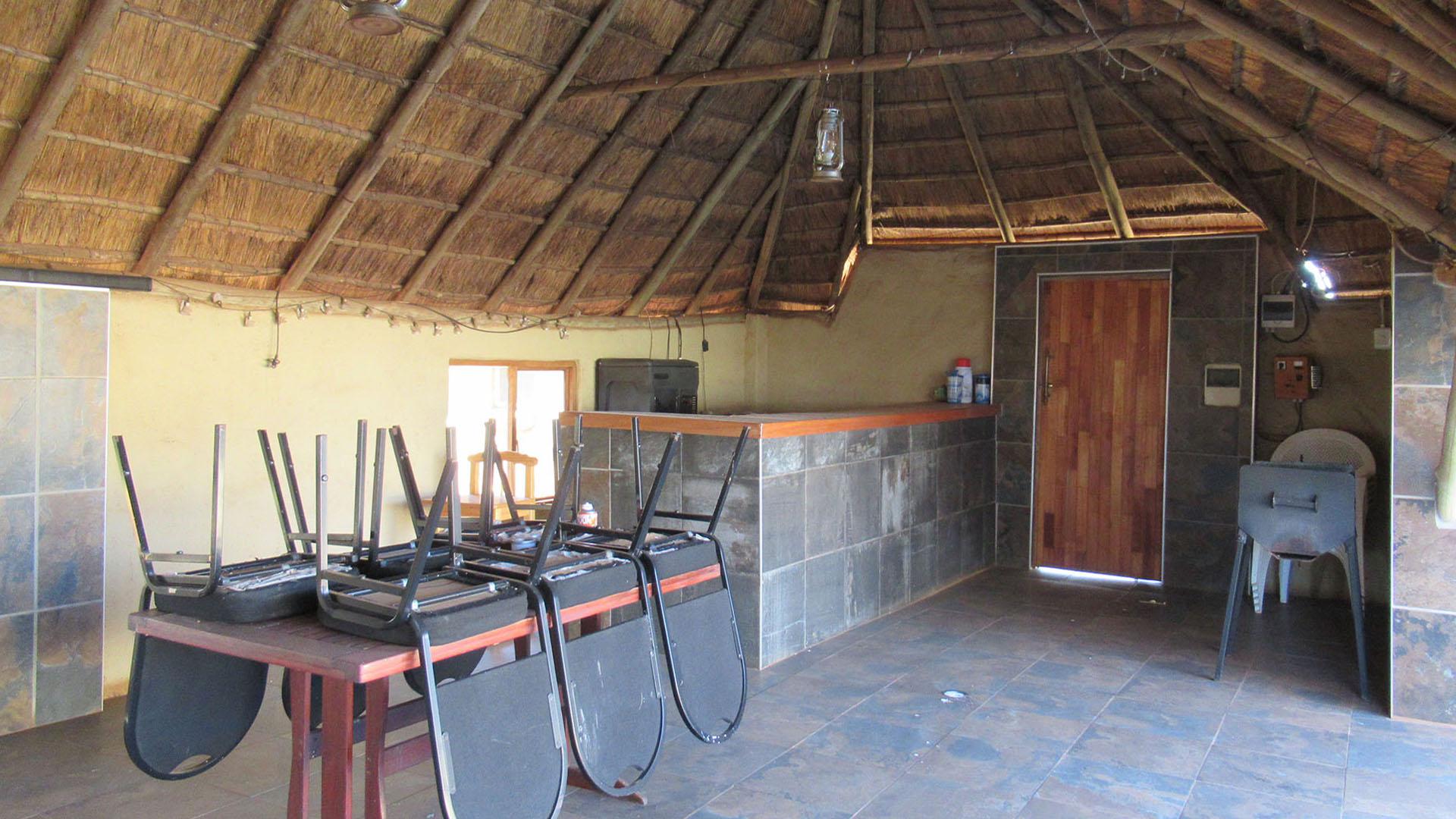 Entertainment - 49 square meters of property in Wolfelea AH