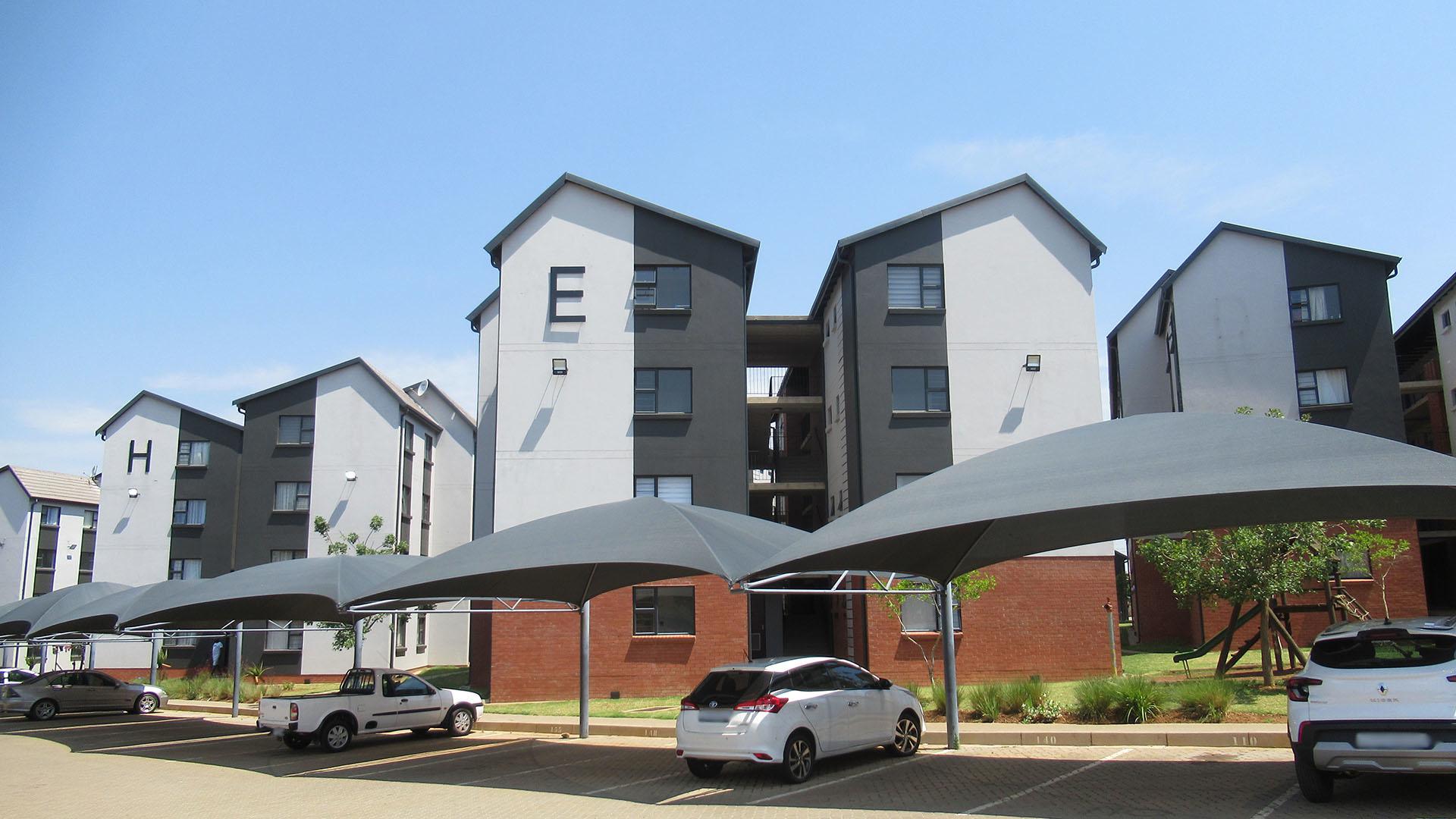 Front View of property in Jabulani