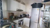 Kitchen - 9 square meters of property in Klipkop