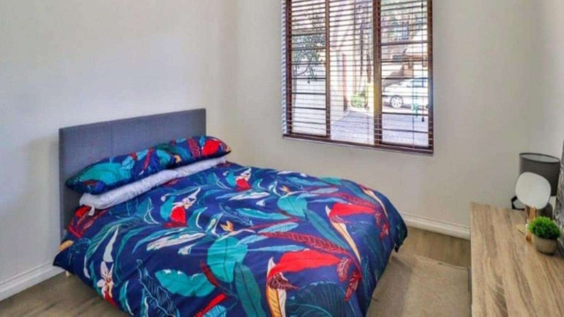 Bed Room 1 of property in Douglasdale