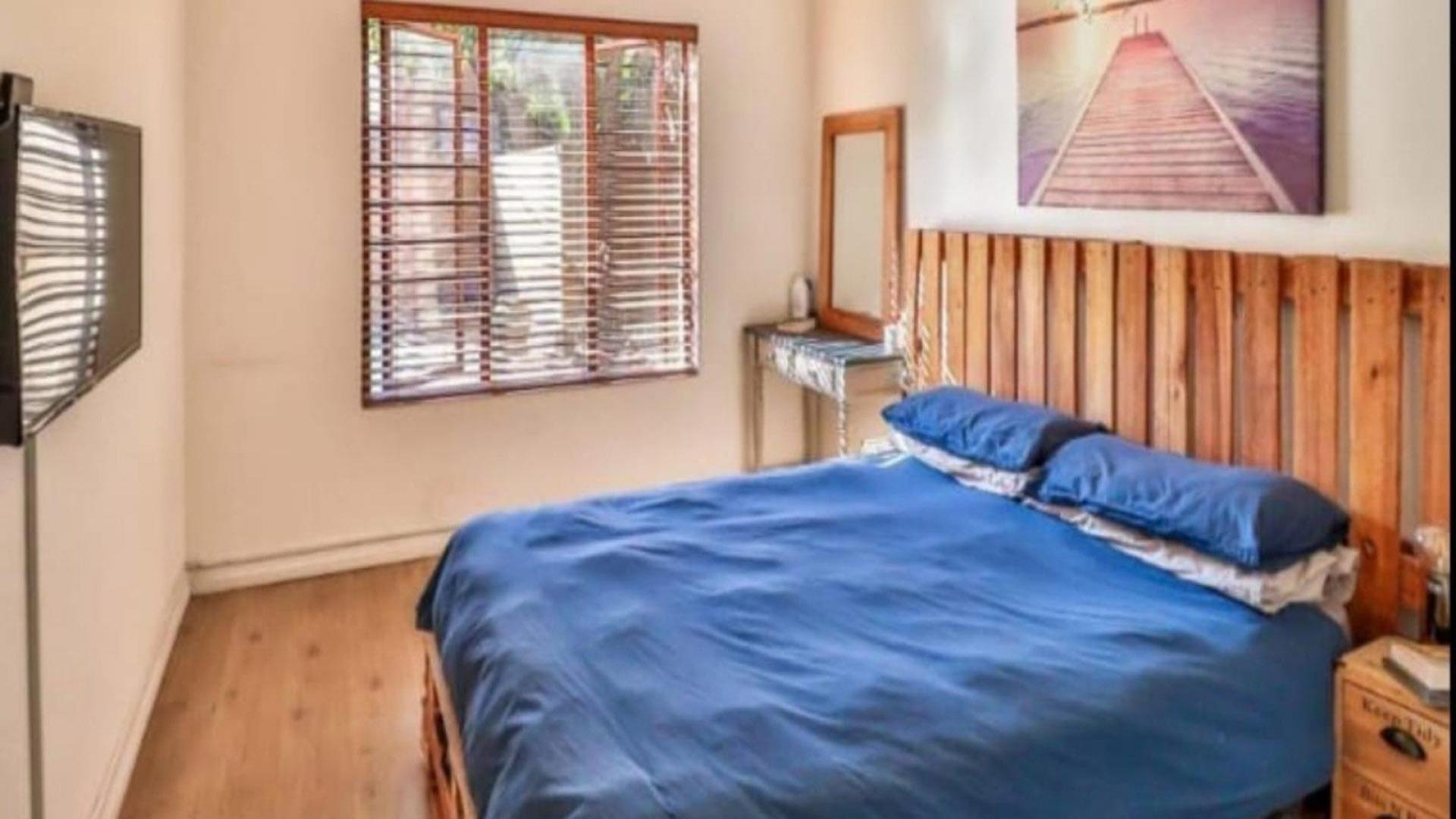 Bed Room 2 of property in Douglasdale