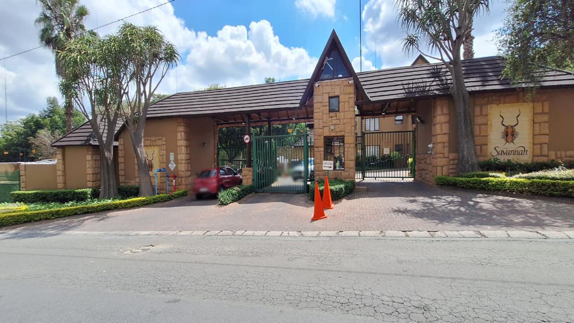 Front View of property in Douglasdale