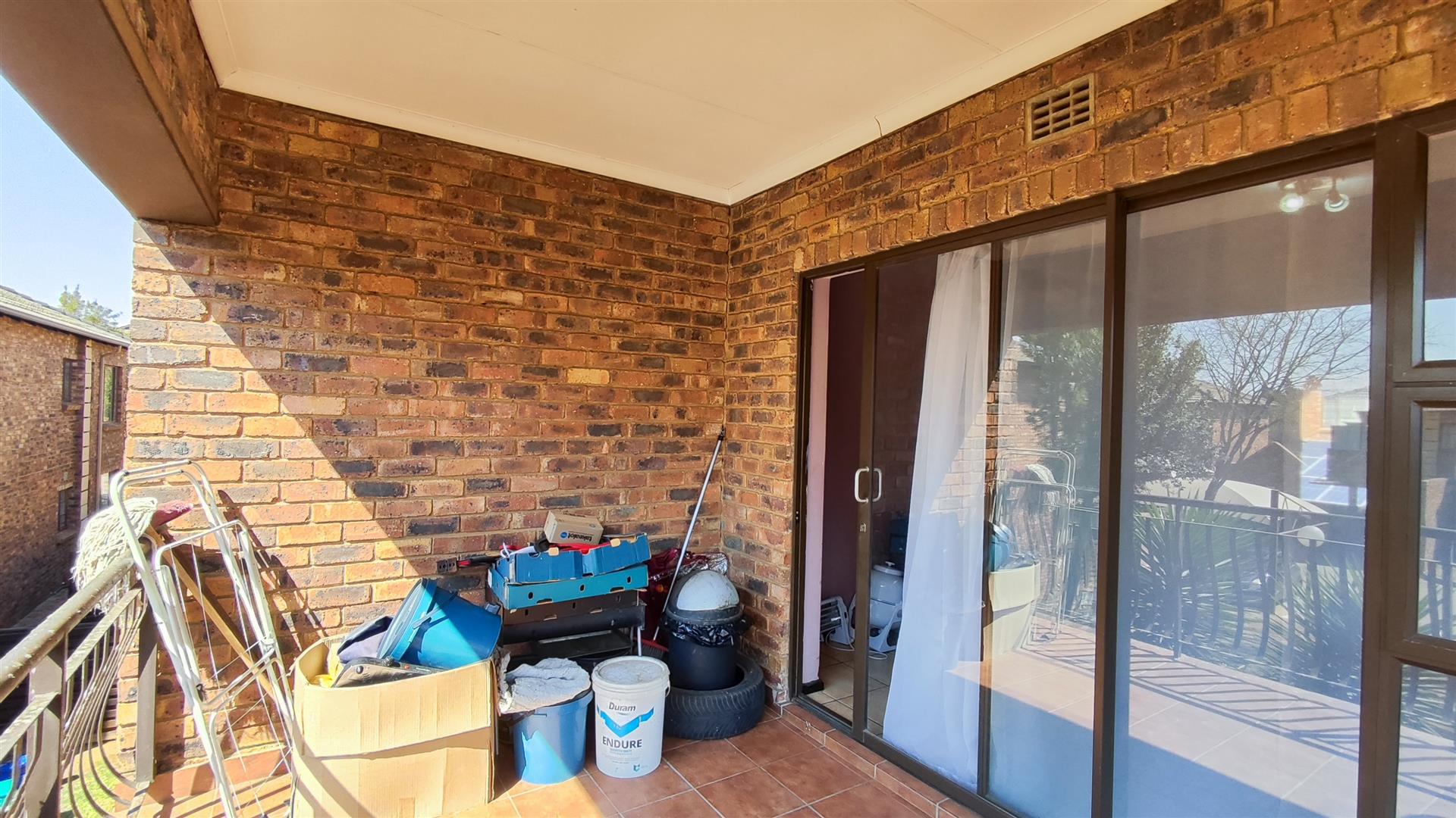 Balcony - 10 square meters of property in Rand Collieries Sh