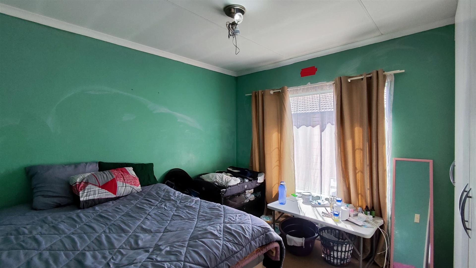 Bed Room 2 - 13 square meters of property in Rand Collieries Sh