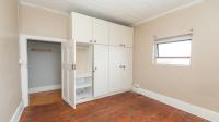 Bed Room 1 of property in Port Elizabeth Central