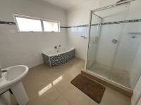  of property in Bendor