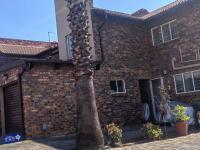  of property in Glenvista
