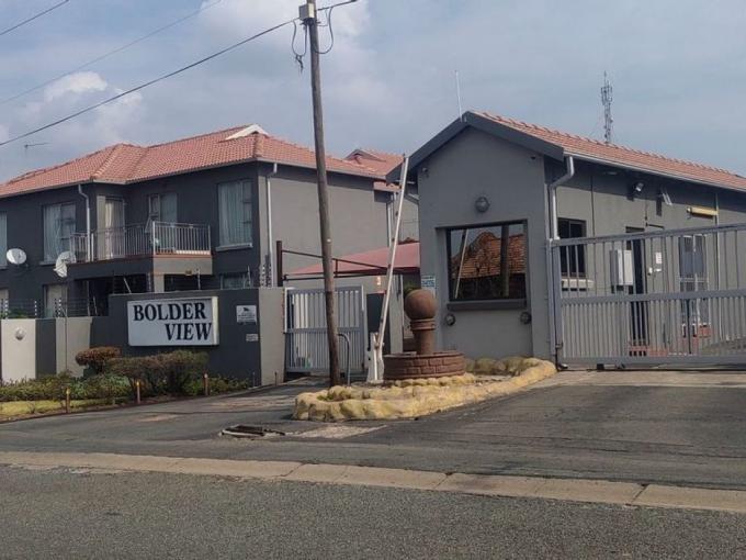 2 Bedroom Apartment for Sale For Sale in Glenvista - MR688559