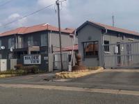  of property in Glenvista