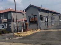  of property in Glenvista
