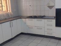  of property in Alan Manor