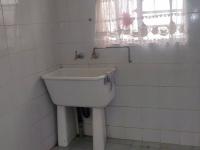  of property in Alan Manor