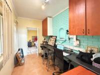  of property in Kloof 