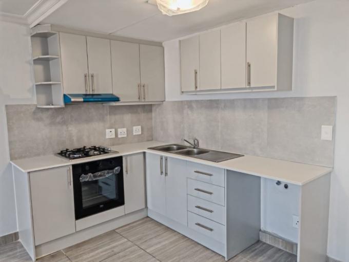 2 Bedroom Apartment for Sale For Sale in Parklands - MR688573