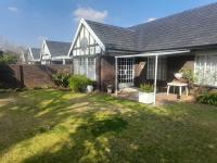 2 Bedroom 2 Bathroom Simplex for Sale for sale in Brackenhurst