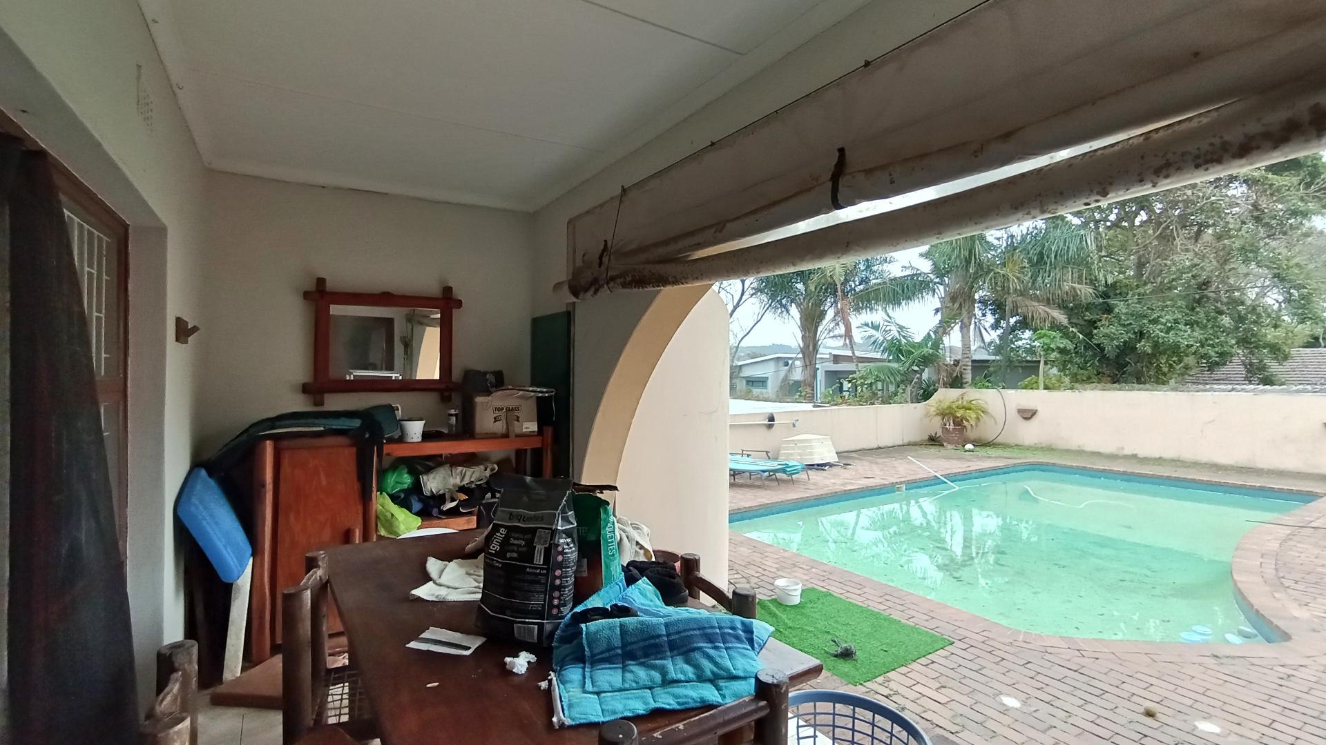 Patio - 102 square meters of property in Widenham