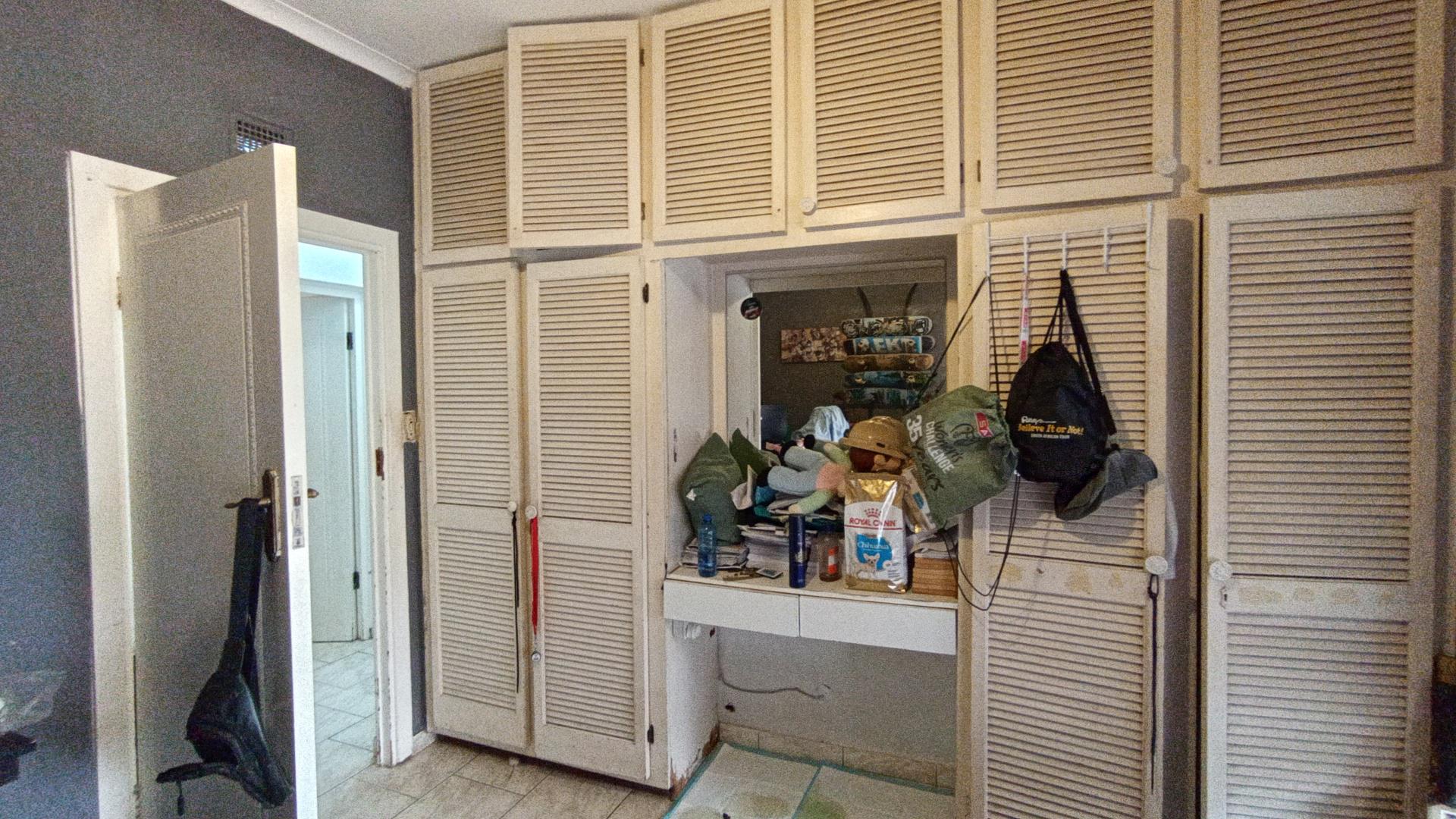 Bed Room 1 - 16 square meters of property in Widenham