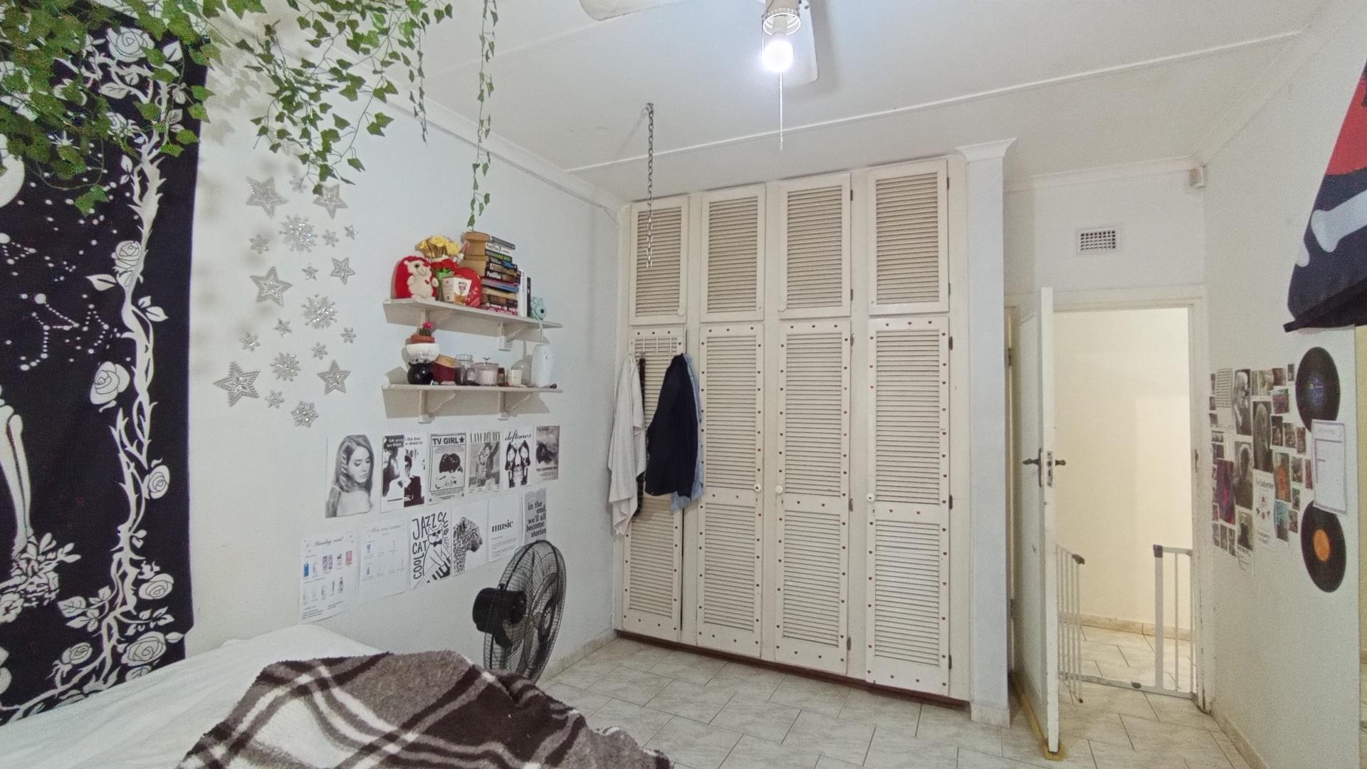 Bed Room 2 - 16 square meters of property in Widenham