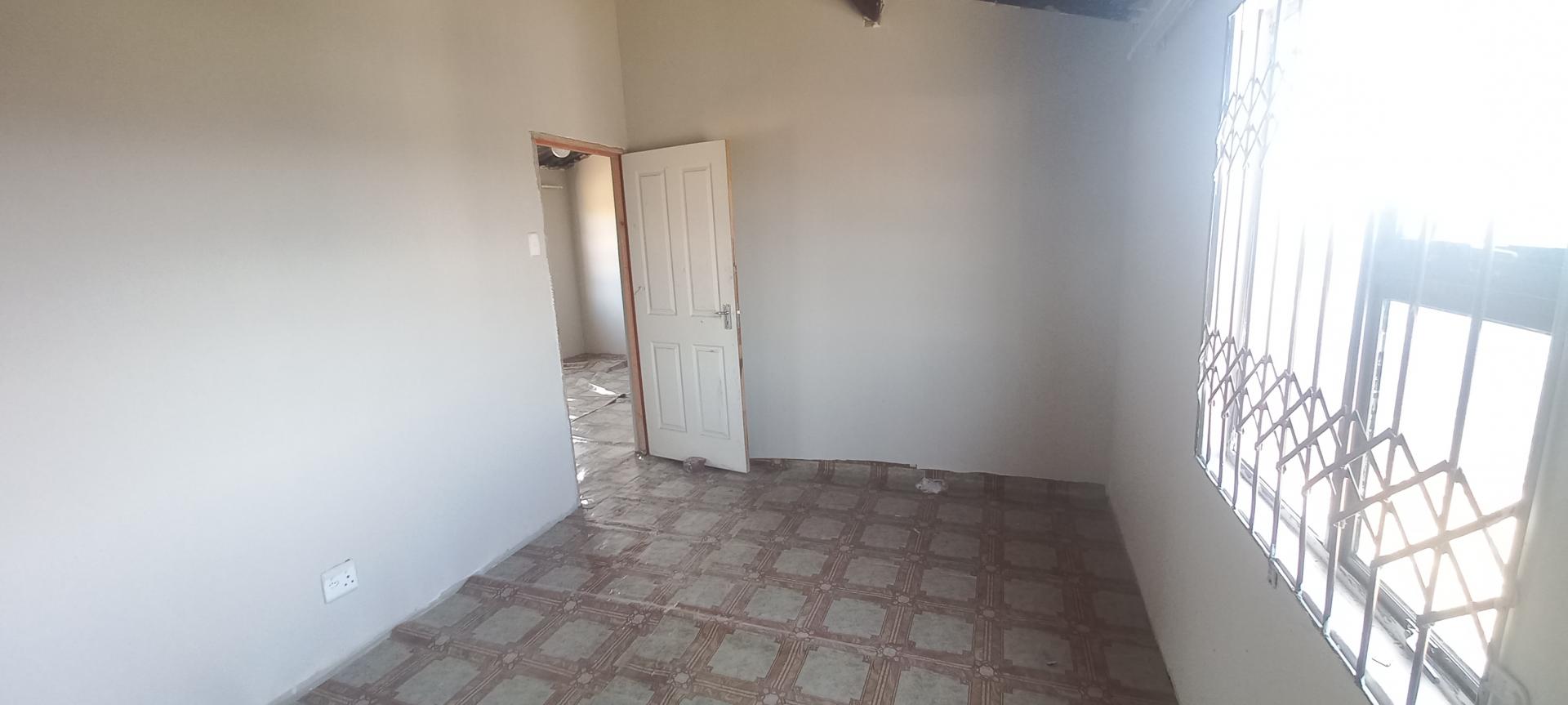 Bed Room 2 of property in Mdantsane