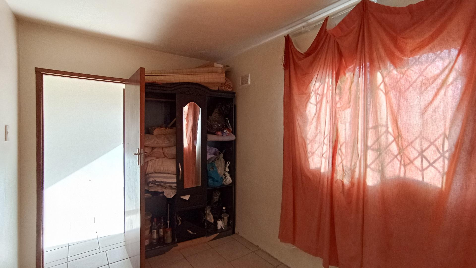 Flatlet - 32 square meters of property in Cato Manor 