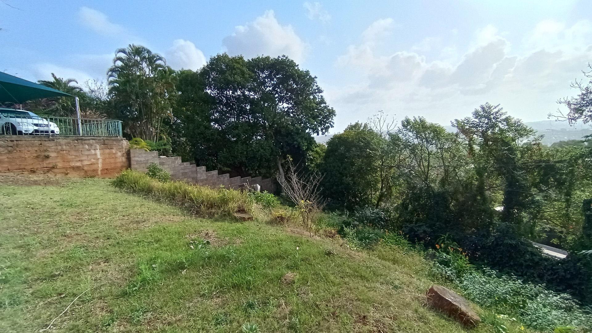 Bathroom 1 - 12 square meters of property in Cato Manor 