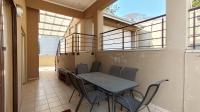 Patio - 32 square meters of property in Cato Manor 