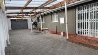 Spaces of property in Primrose Park