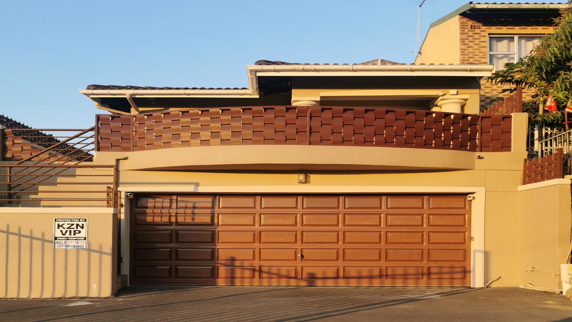 Front View of property in Forest Haven