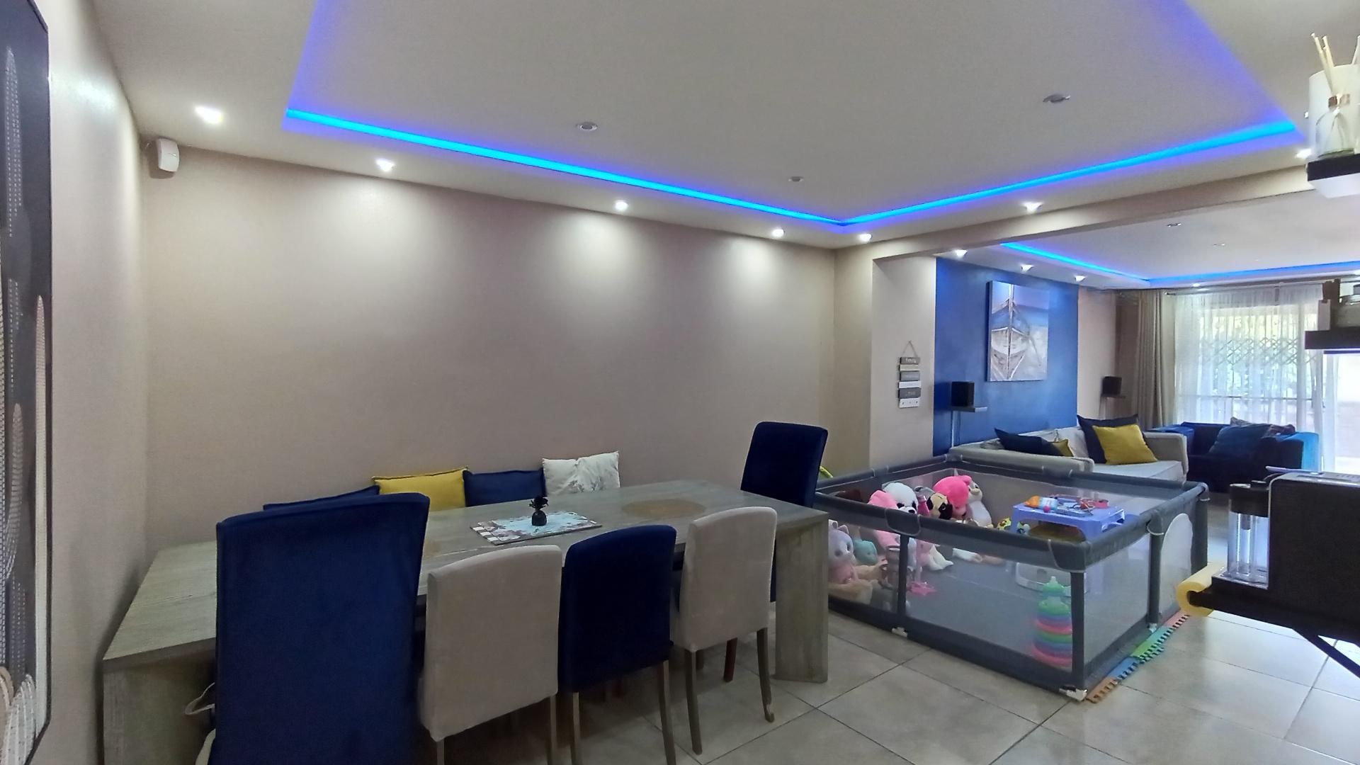 Dining Room - 16 square meters of property in Forest Haven