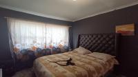 Bed Room 2 of property in Uitenhage