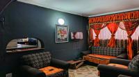 Lounges of property in Uitenhage