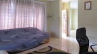 Lounges - 22 square meters of property in Finsbury