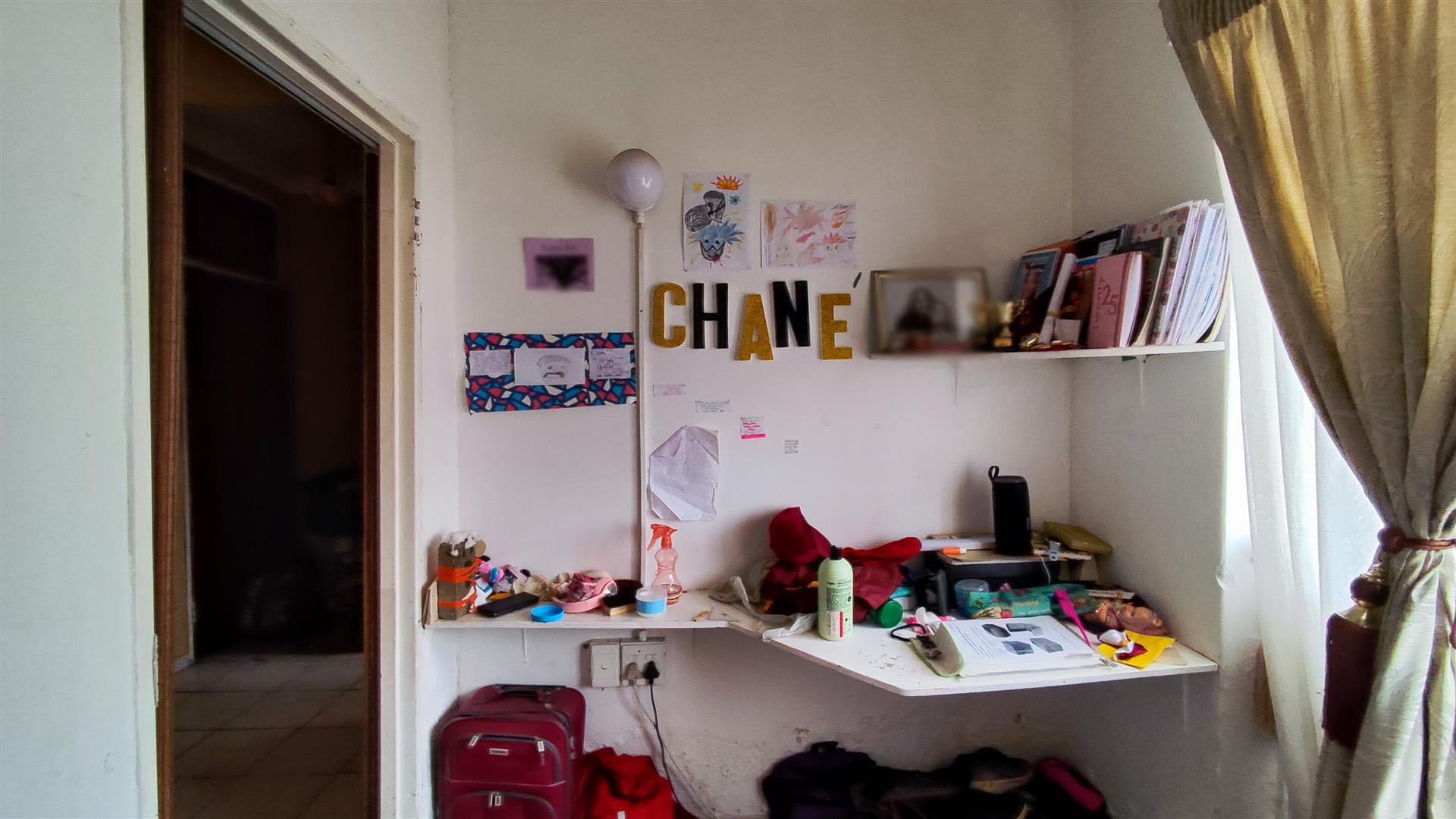 Bed Room 1 - 6 square meters of property in Vanderbijlpark