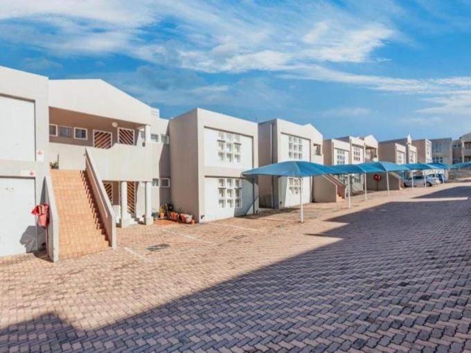 2 Bedroom Apartment for Sale For Sale in Oakdene - MR688729